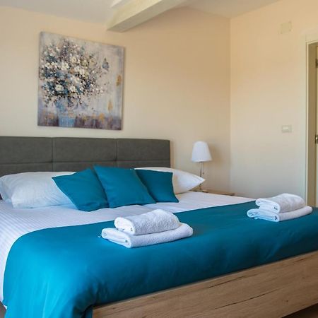 Hotel Minerva ميدولين المظهر الخارجي الصورة
