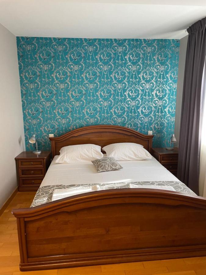 Hotel Minerva ميدولين المظهر الخارجي الصورة